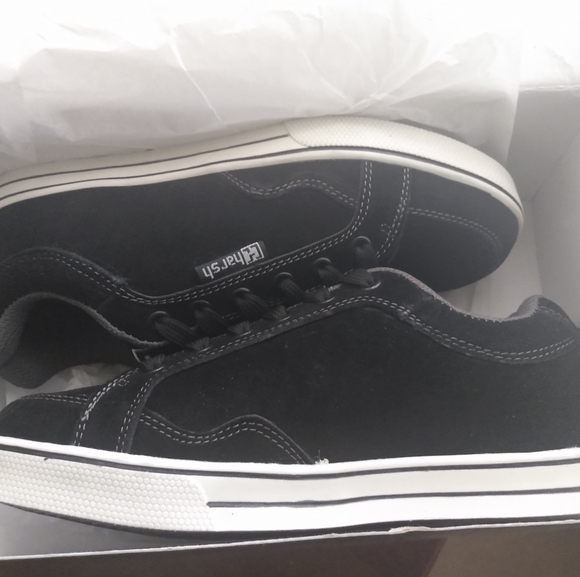 harsh skate shoes